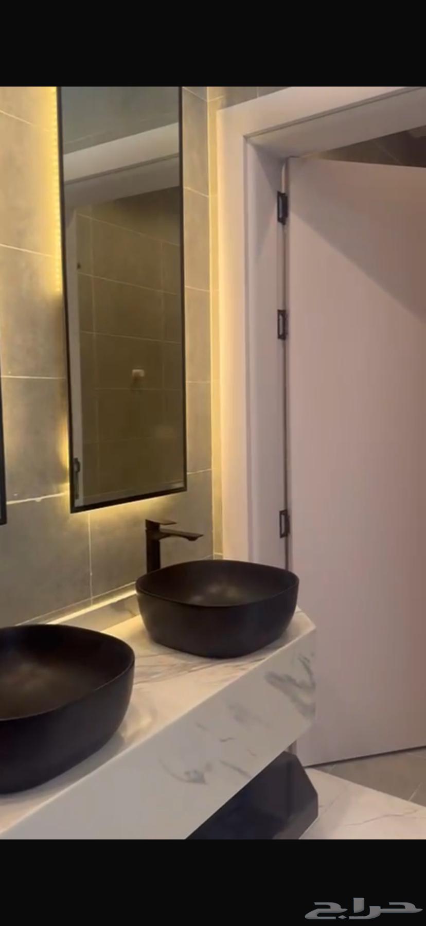 16 bedroom apartment in Al Sharayea 6