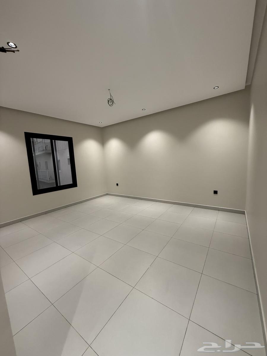 2 bedroom apartment in Batha Quraysh 8