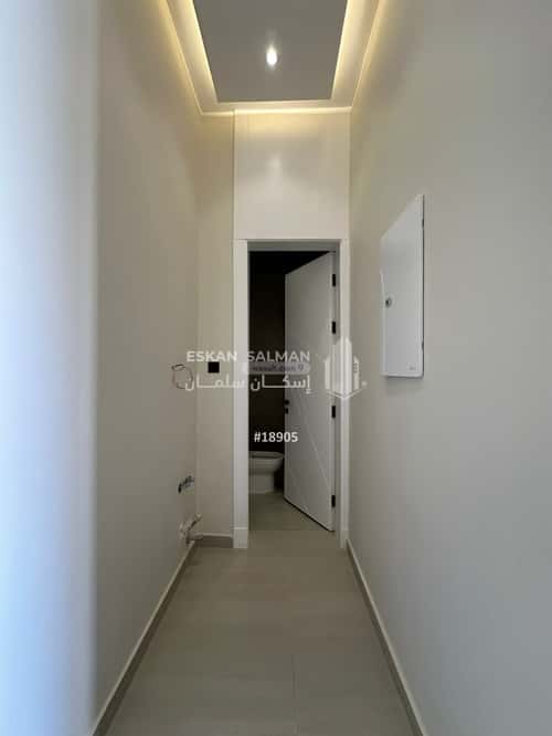 5 bedroom floor in Al Janadriyah 4