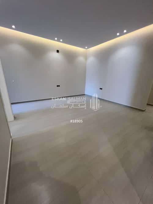 5 bedroom floor in Al Janadriyah 2