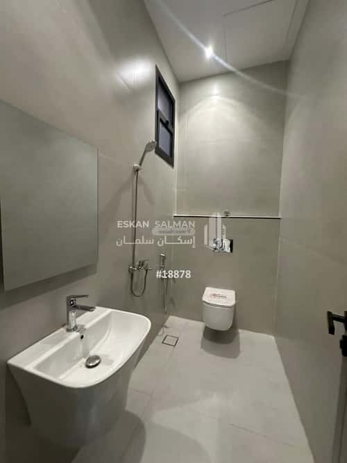 6 bedroom floor in Al Maizilah 2