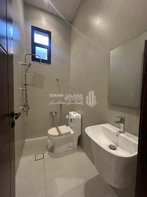 6 bedroom floor in Al Maizilah 4
