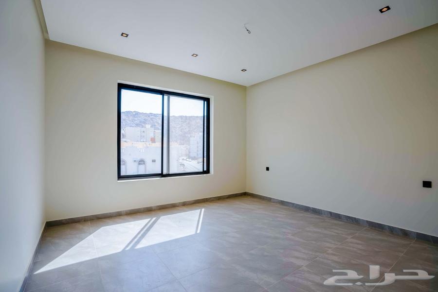 3 bedroom apartment in Batha Quraysh 4