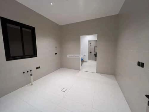 6 bedroom villa in Al Janadriyah 10