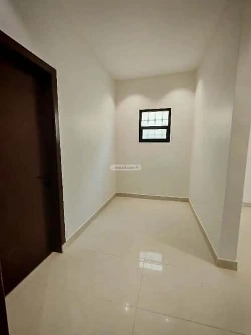 6 bedroom villa in Al Janadriyah 3