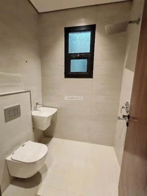 4 bedroom floor in Al Munsiyah 5