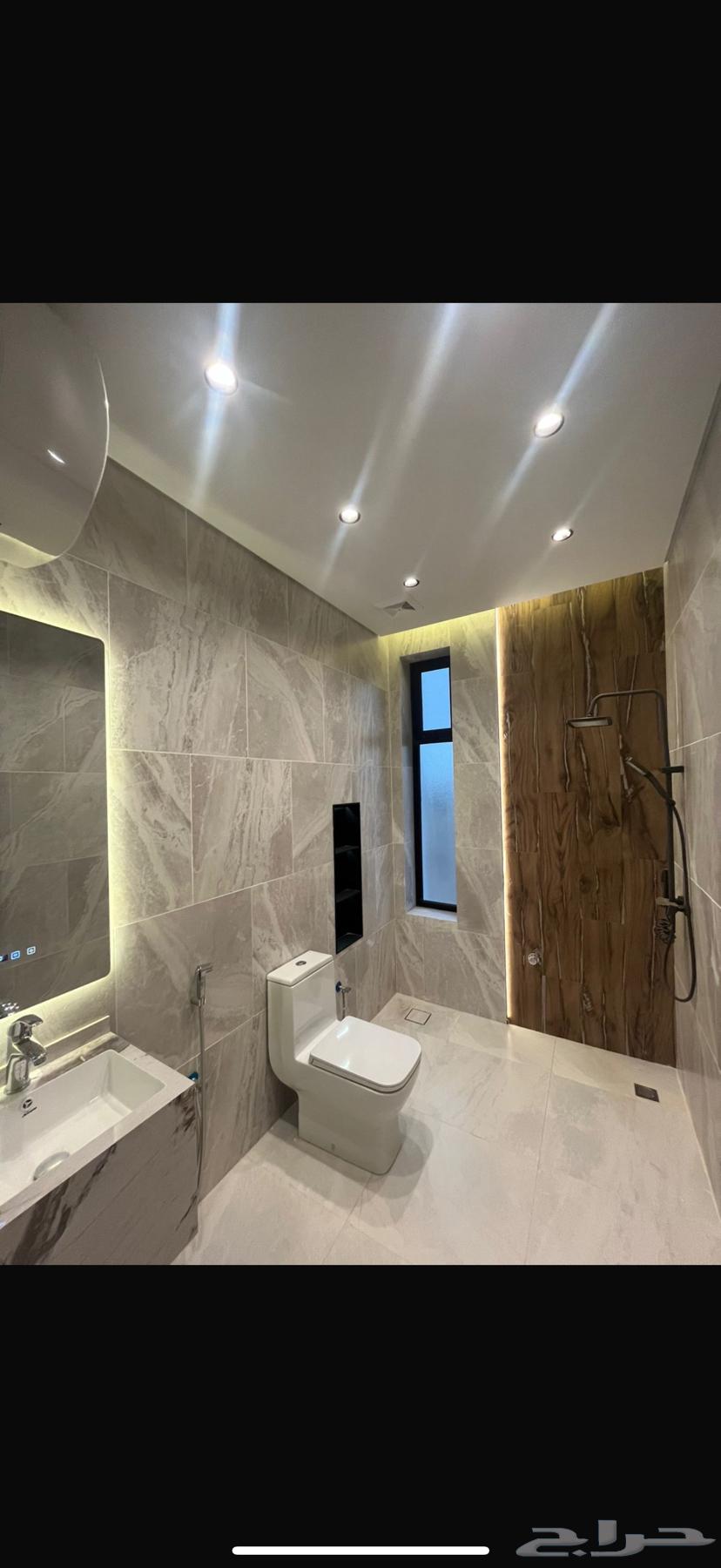 5 bedroom apartment in Wali Al Ahd 6