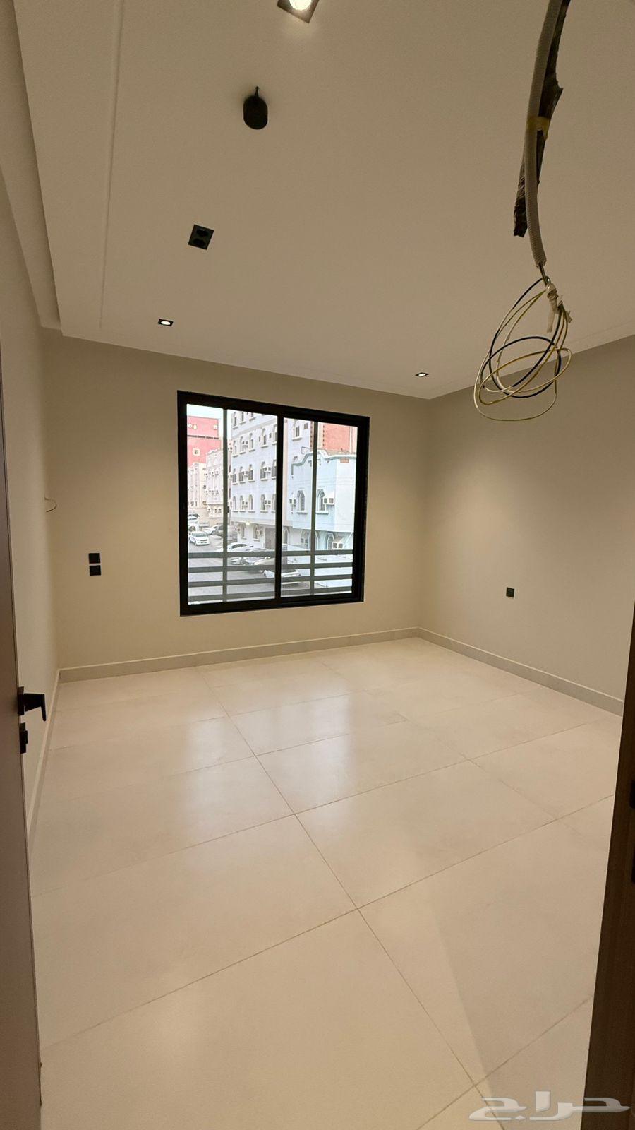 4 bedroom apartment in Batha Quraysh 3