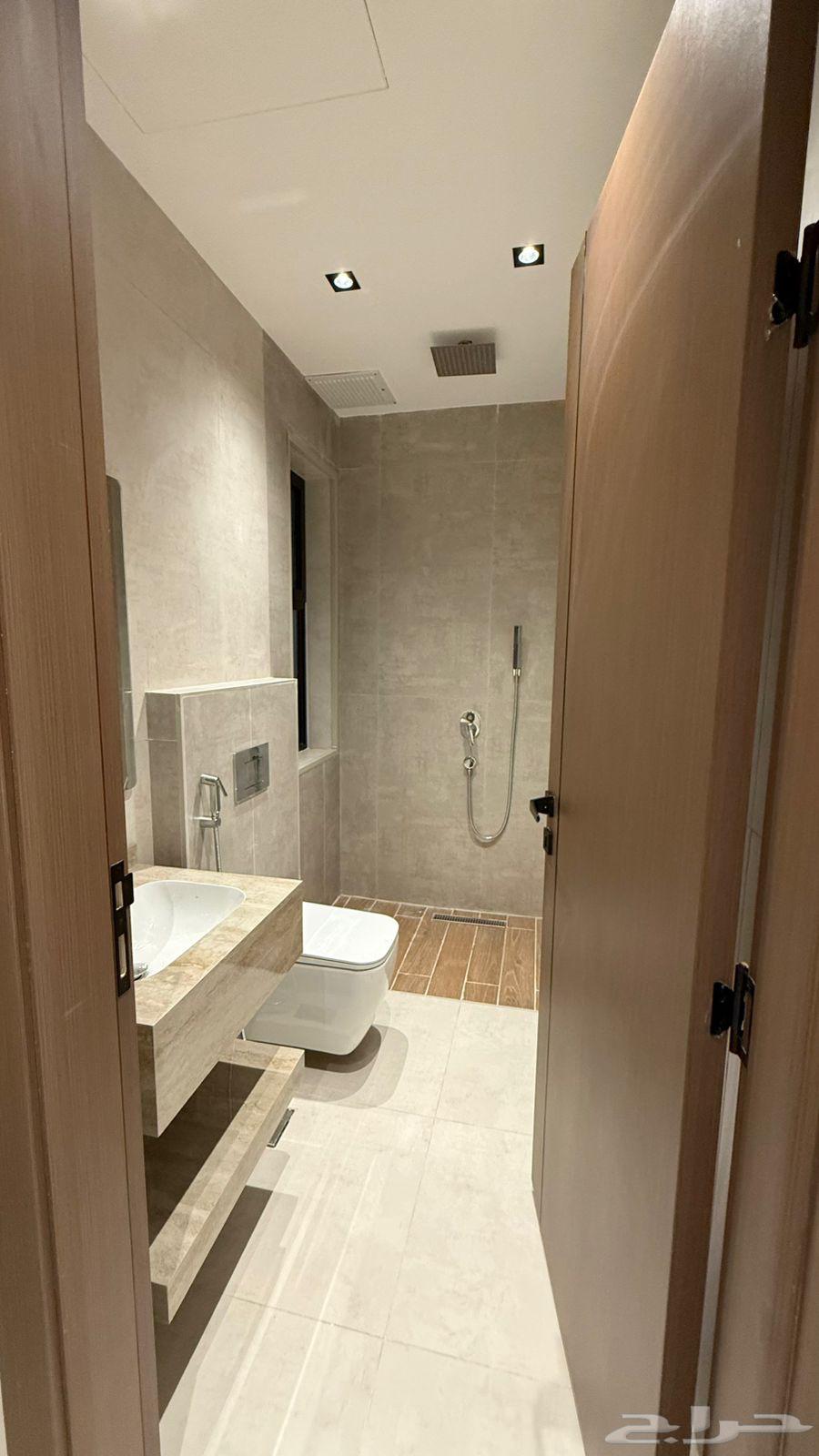 4 bedroom apartment in Batha Quraysh 6
