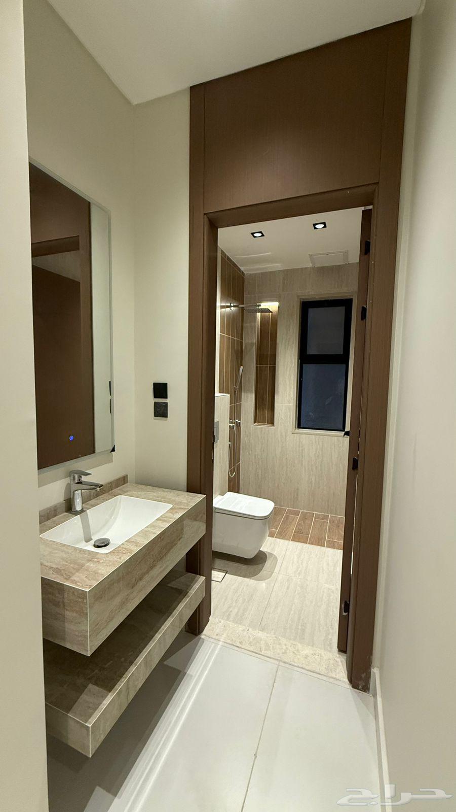 4 bedroom apartment in Batha Quraysh 10