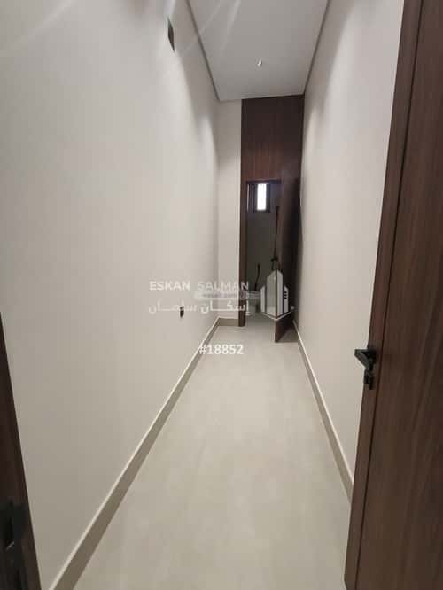 7 bedroom floor in Al Janadriyah 2