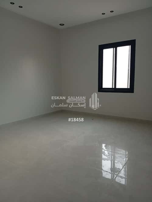 5 bedroom floor in Al Janadriyah 2