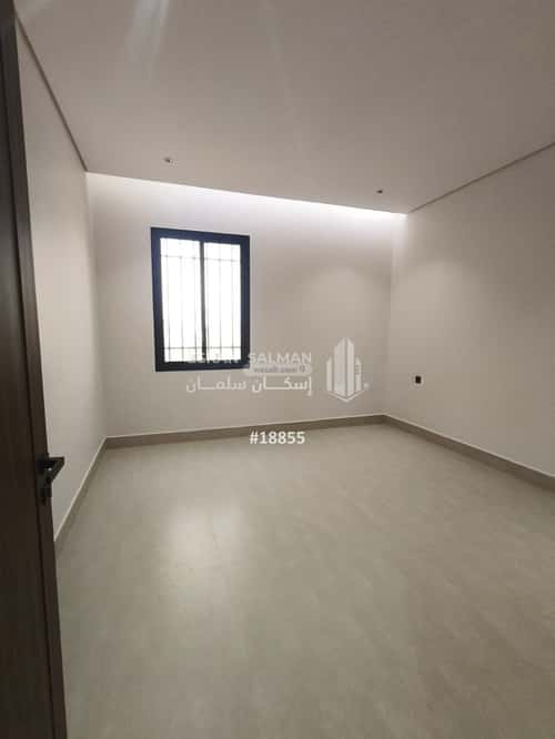 5 bedroom apartment in Al Janadriyah 4