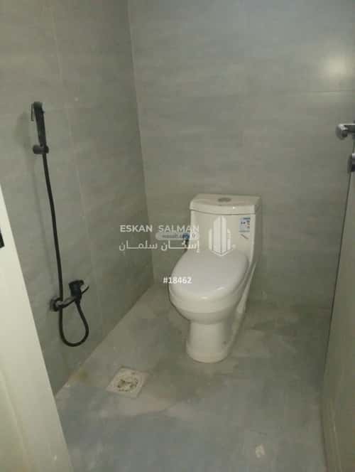 شقة 4 غرف في الجنادرية 5