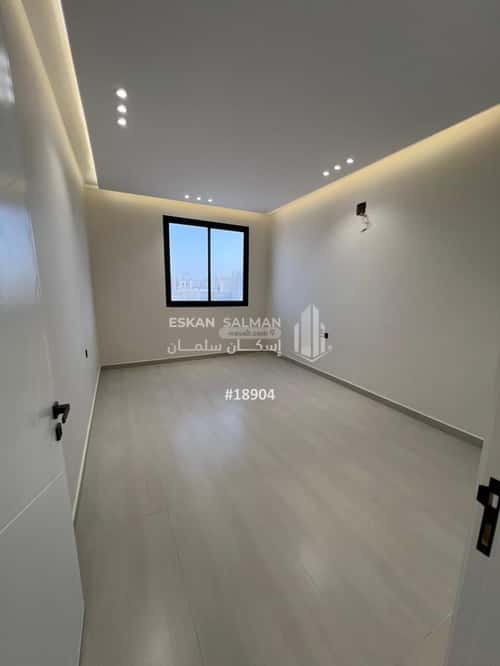 شقة 6 غرف في الجنادرية 1