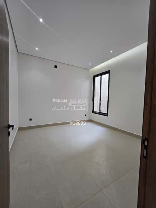 7 bedroom villa in Al Maizilah 5