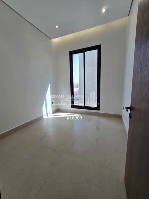 7 bedroom villa in Al Maizilah 5