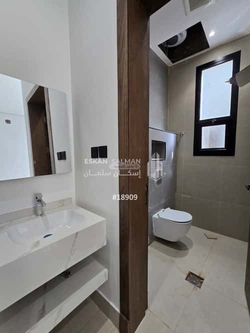 7 bedroom villa in Al Maizilah 3