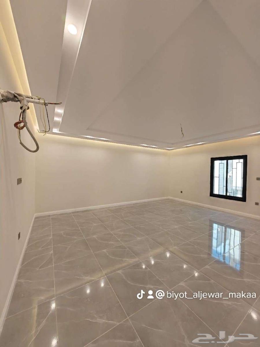 5 bedroom apartment in Wali Al Ahd 3