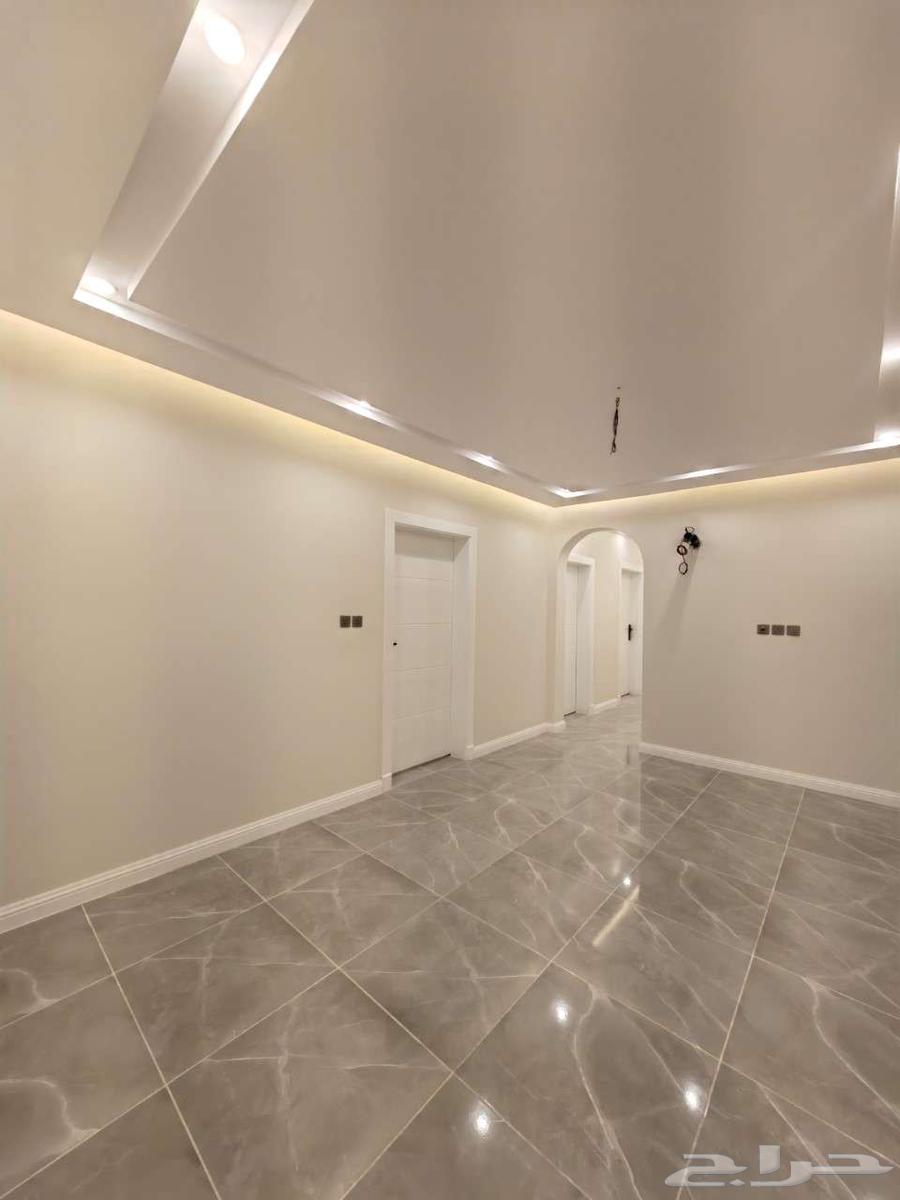 5 bedroom apartment in Wali Al Ahd 9