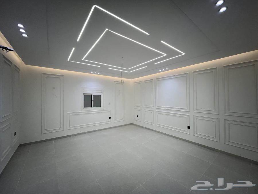 5 bedroom apartment in Al Buhayrat 2