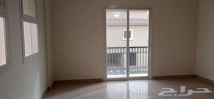 2 bedroom apartment in Al Murooj 11