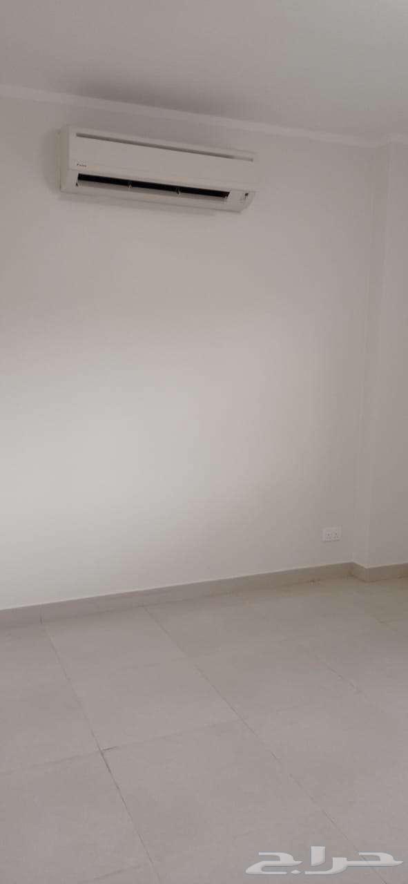 2 bedroom apartment in Al Murooj 18