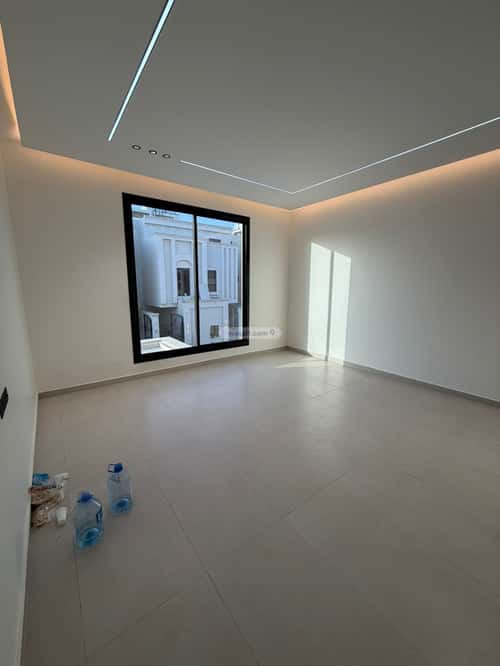 4 bedroom apartment in Al Nadwah 8