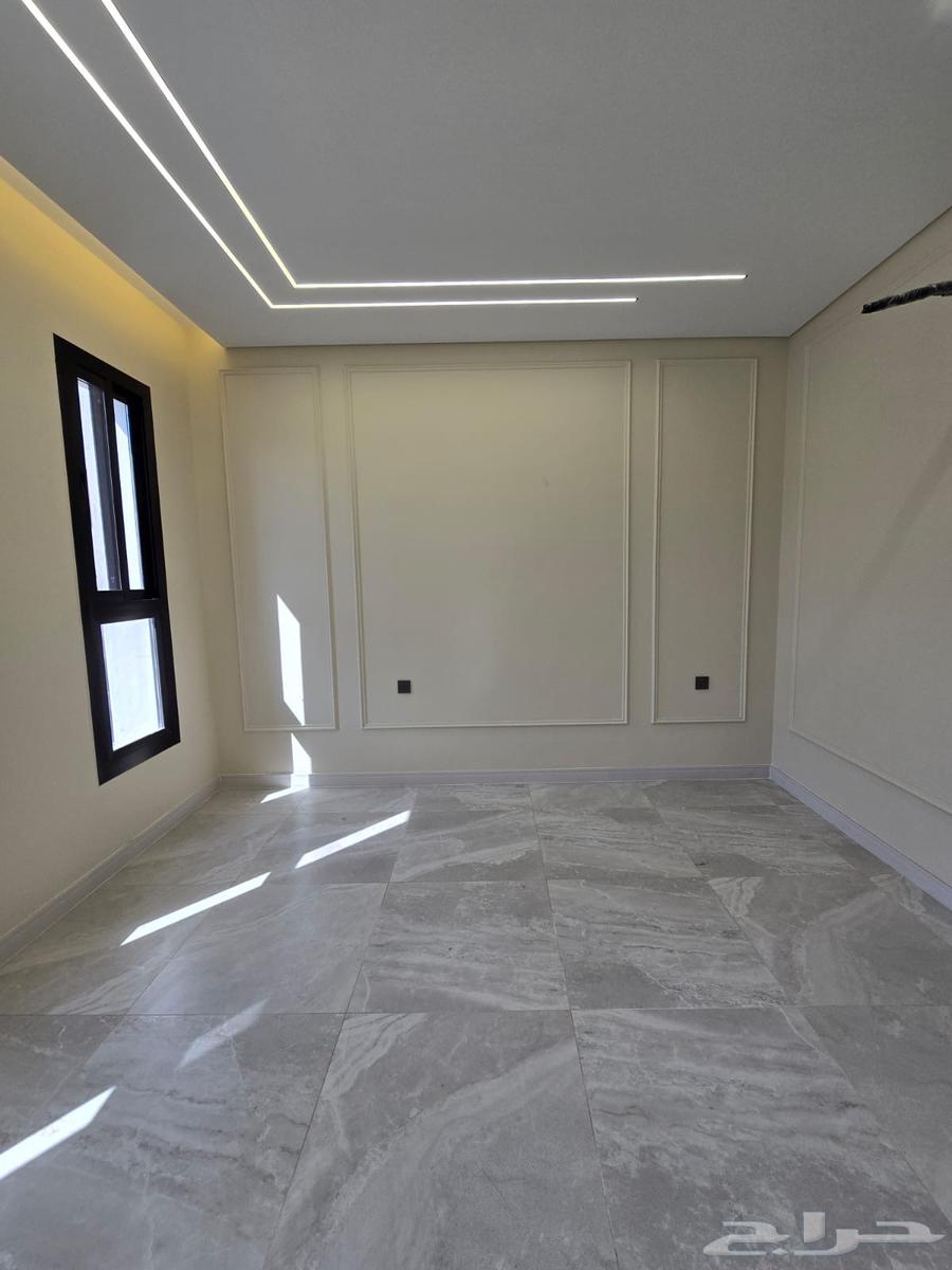 5 bedroom apartment in Wali Al Ahd 12