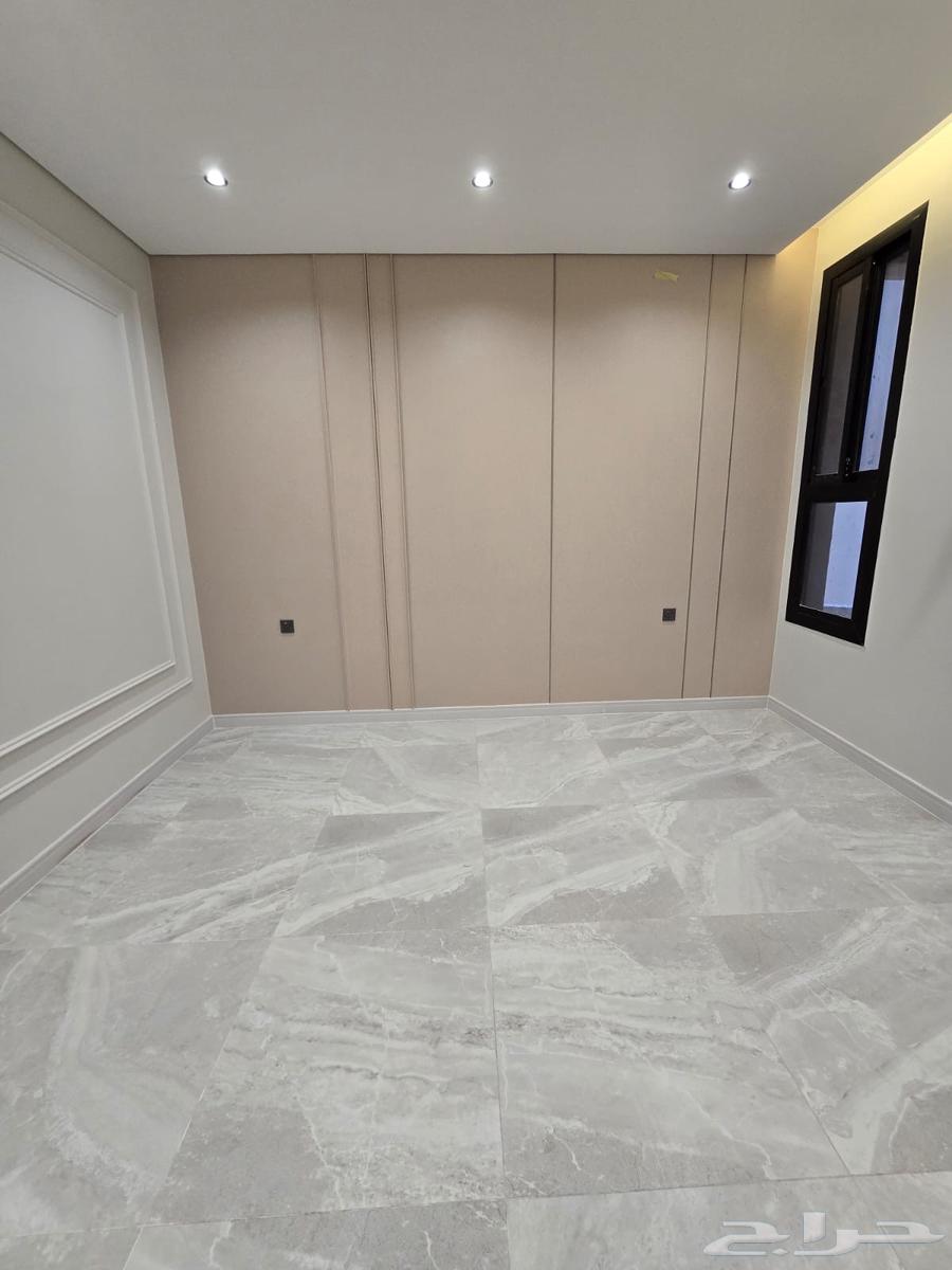 5 bedroom apartment in Wali Al Ahd 14
