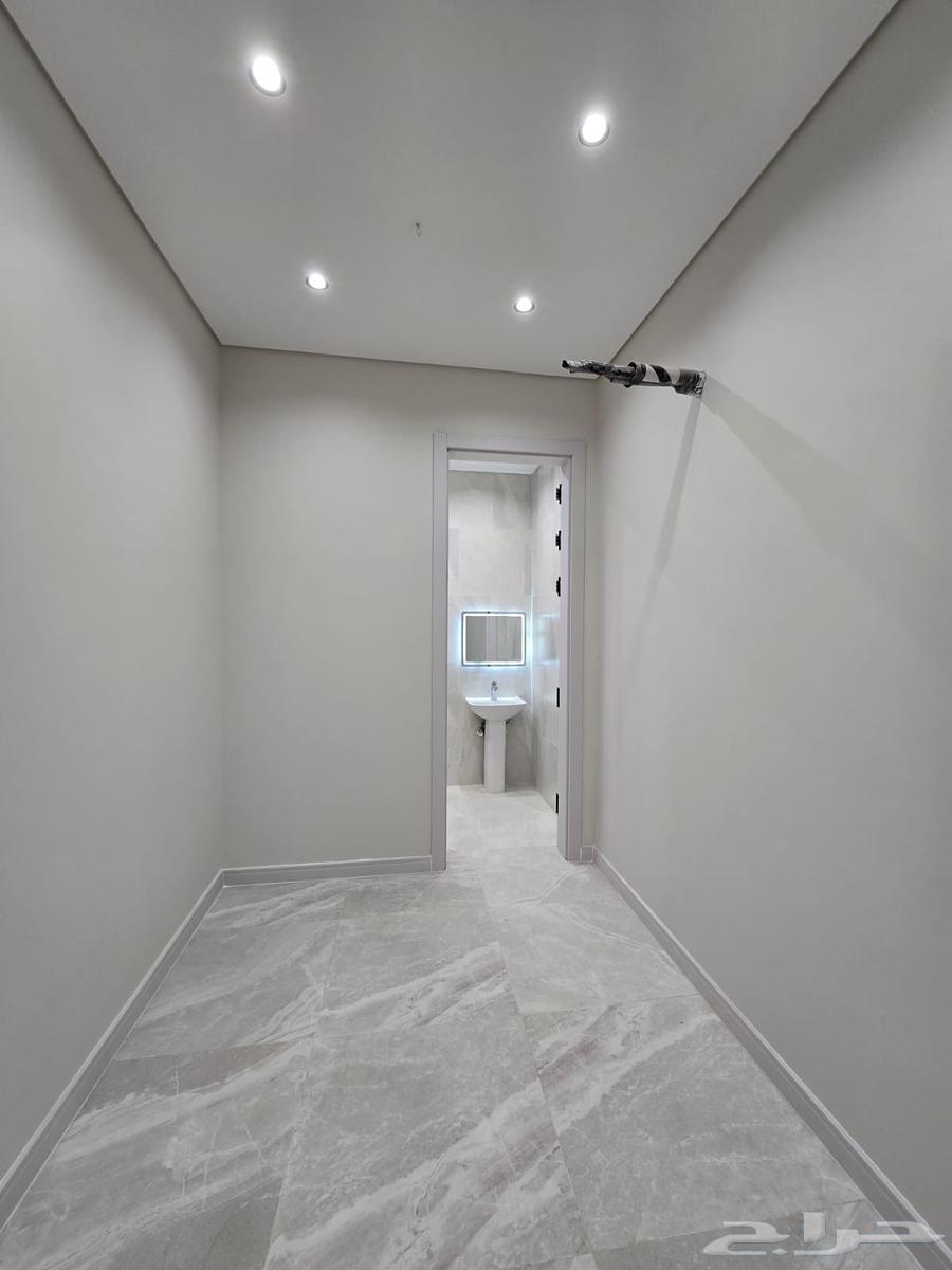 5 bedroom apartment in Wali Al Ahd 15