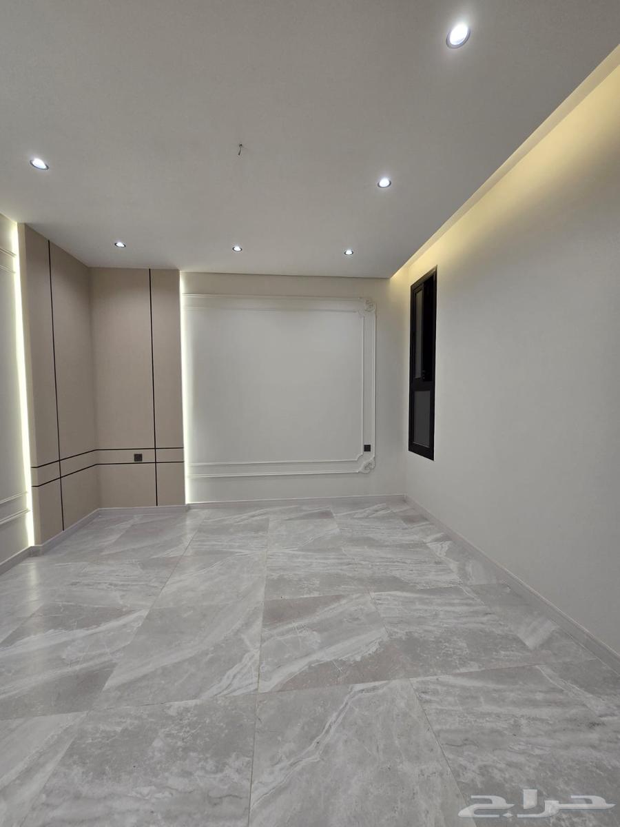 5 bedroom apartment in Wali Al Ahd 9
