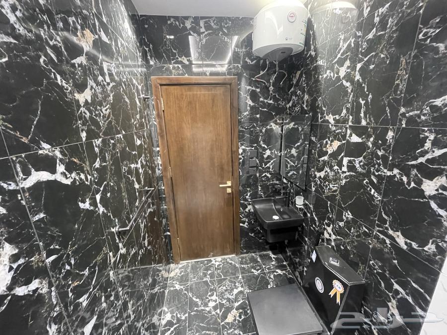 5 bedroom apartment in Al Tarwiyah 3
