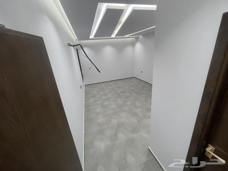 5 bedroom apartment in Al Tarwiyah 7