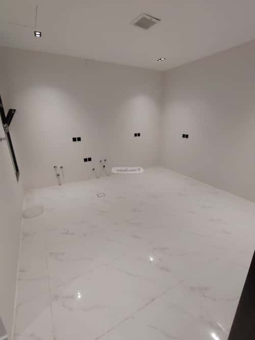 3 bedroom apartment in Al Munsiyah 4