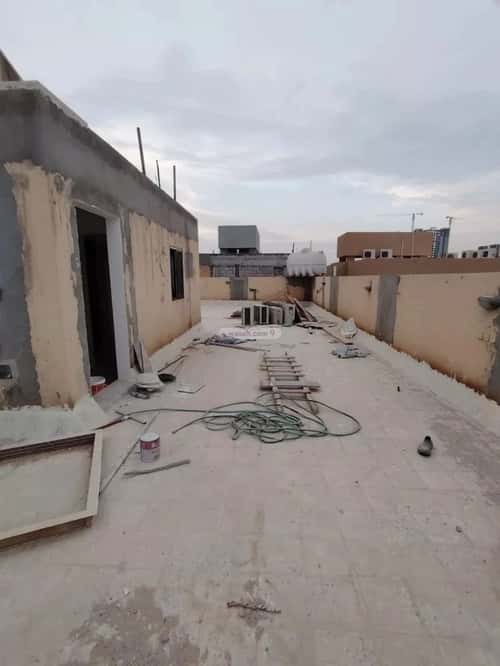 8 bedroom villa in Al Yasmin 3