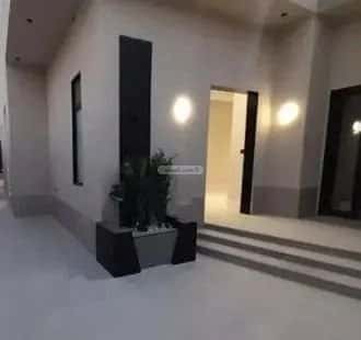 فيلا 5 غرف في ظهرة لبن 3