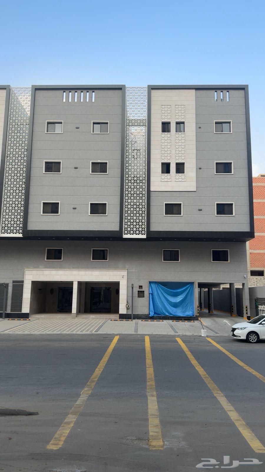 4 bedroom apartment in Al Hijra 25