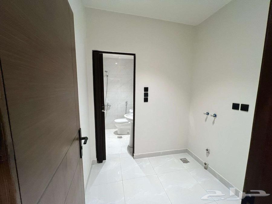 4 bedroom apartment in Wali Al Ahd 2