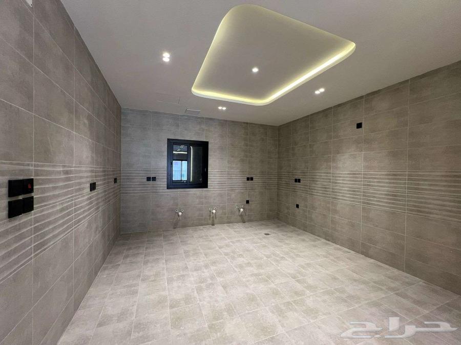 4 bedroom apartment in Wali Al Ahd 14