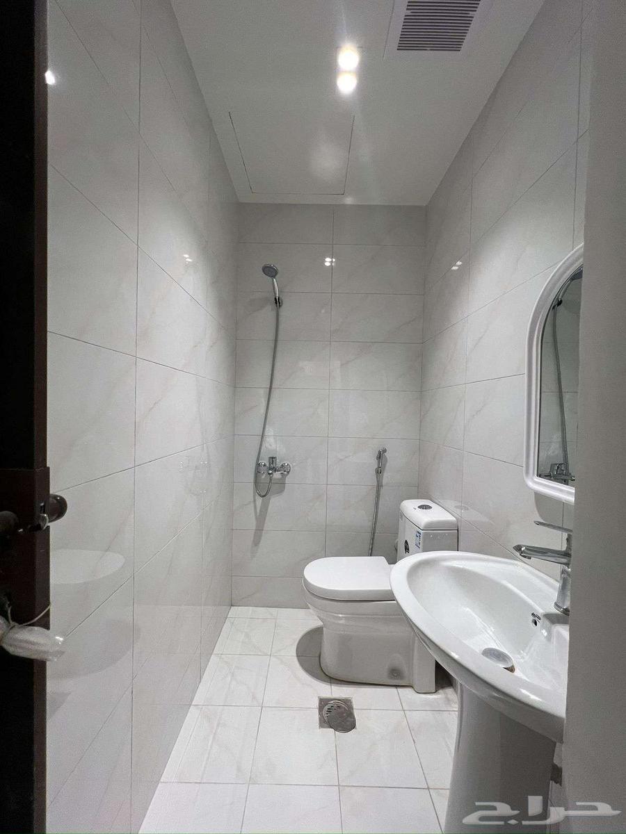 4 bedroom apartment in Wali Al Ahd 5