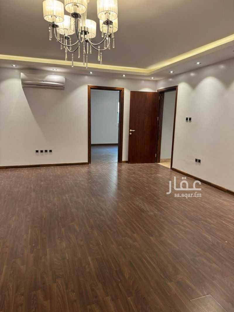 5 bedroom villa in Al Wahah, Riyadh 15