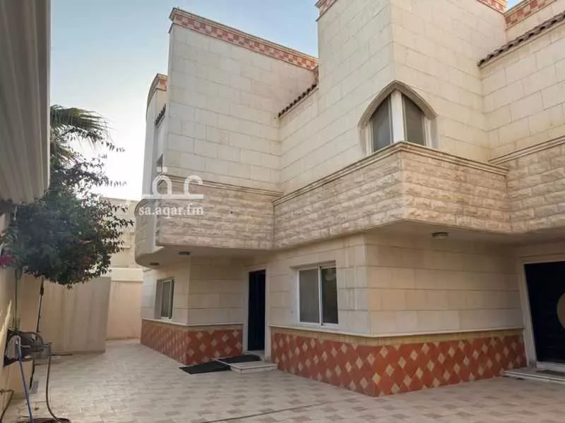 5 bedroom villa in Al Wahah, Riyadh 5