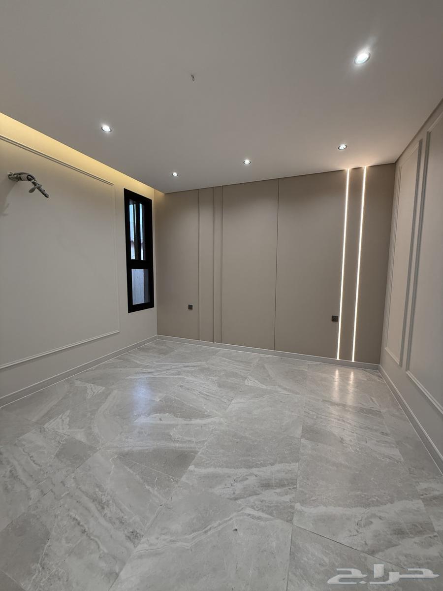 4 bedroom apartment in Wali Al Ahd 5