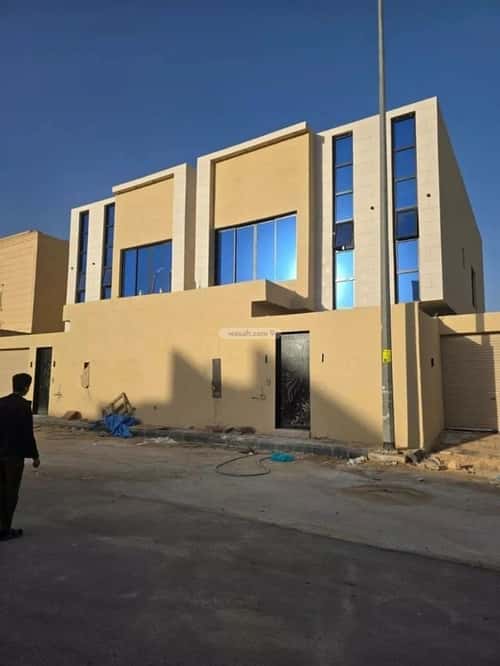 6 bedroom villa in Al Hazm 3