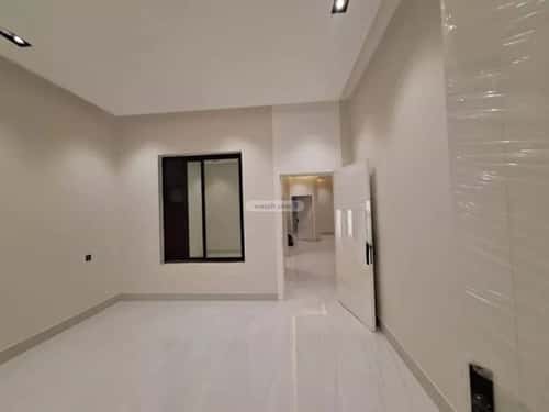 5 bedroom villa in Al Mahdiyyah 4