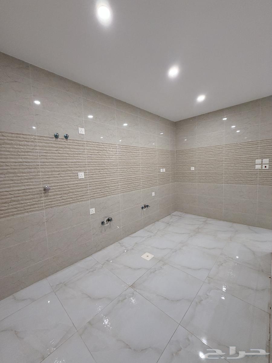 4 bedroom apartment in Batha Quraysh 2