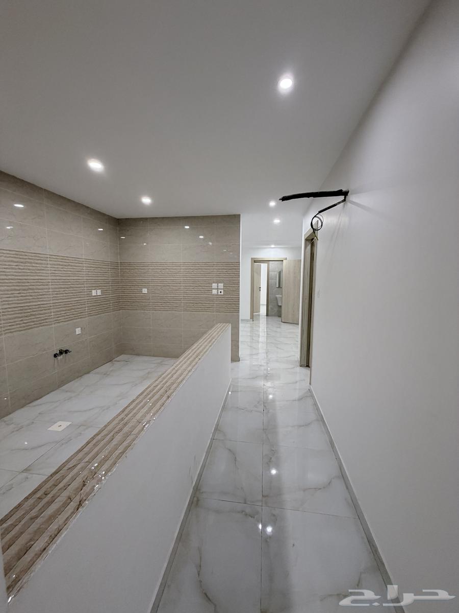 4 bedroom apartment in Batha Quraysh 11