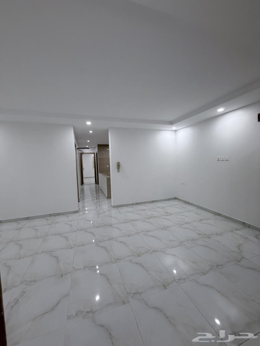 4 bedroom apartment in Batha Quraysh 6