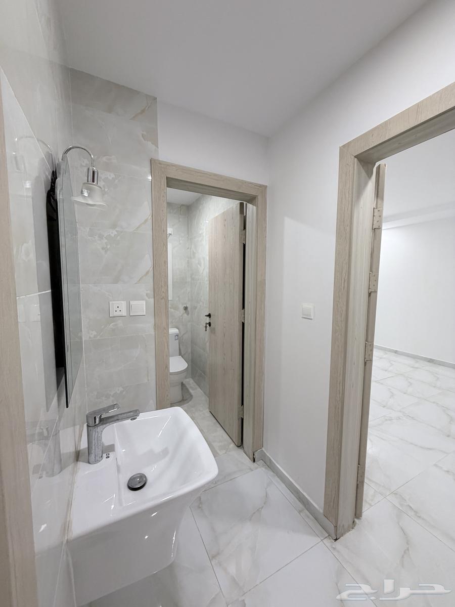 4 bedroom apartment in Batha Quraysh 10